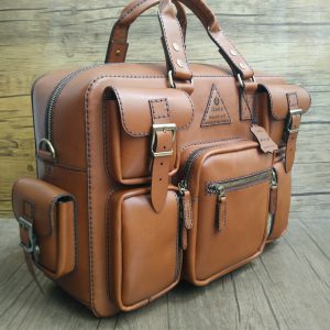 چمدان مسافرتی خلبانی و کیف لپ‌تاپ 17 اینچ i-110 چرم طبیعی دست دوز ایزاکو